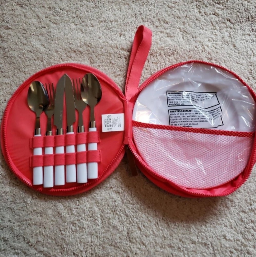 Picnic for Two! - Picture 2 of 4
